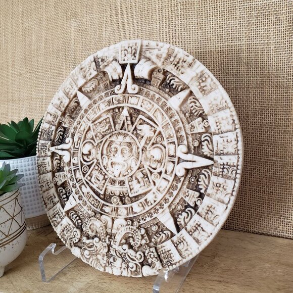 Vintage Hand Carved Aztec Mayan Sun Stone Calendar Round Wall Plaque Mexicana - Picture 14 of 15